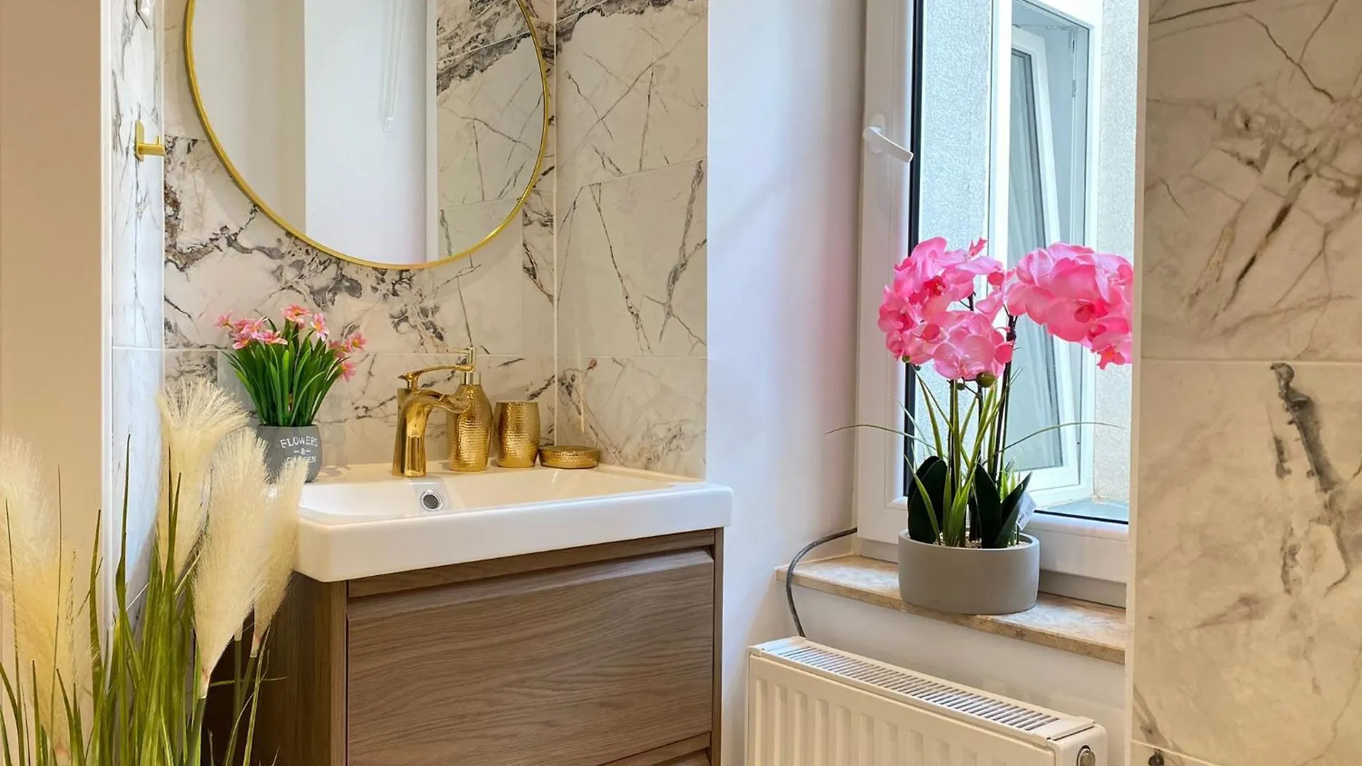 Apartamento Joop Deluxe-Free Garage,Near Schoenbrunn Palace Viena