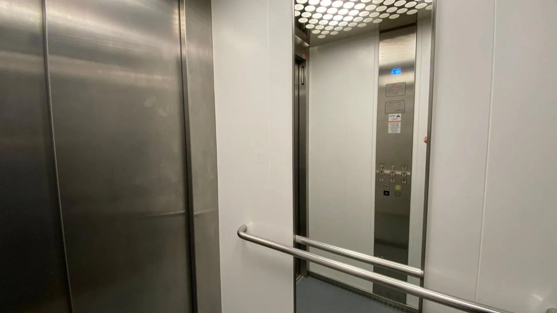 Apartamento Joop Deluxe-Free Garage,Near Schoenbrunn Palace Viena